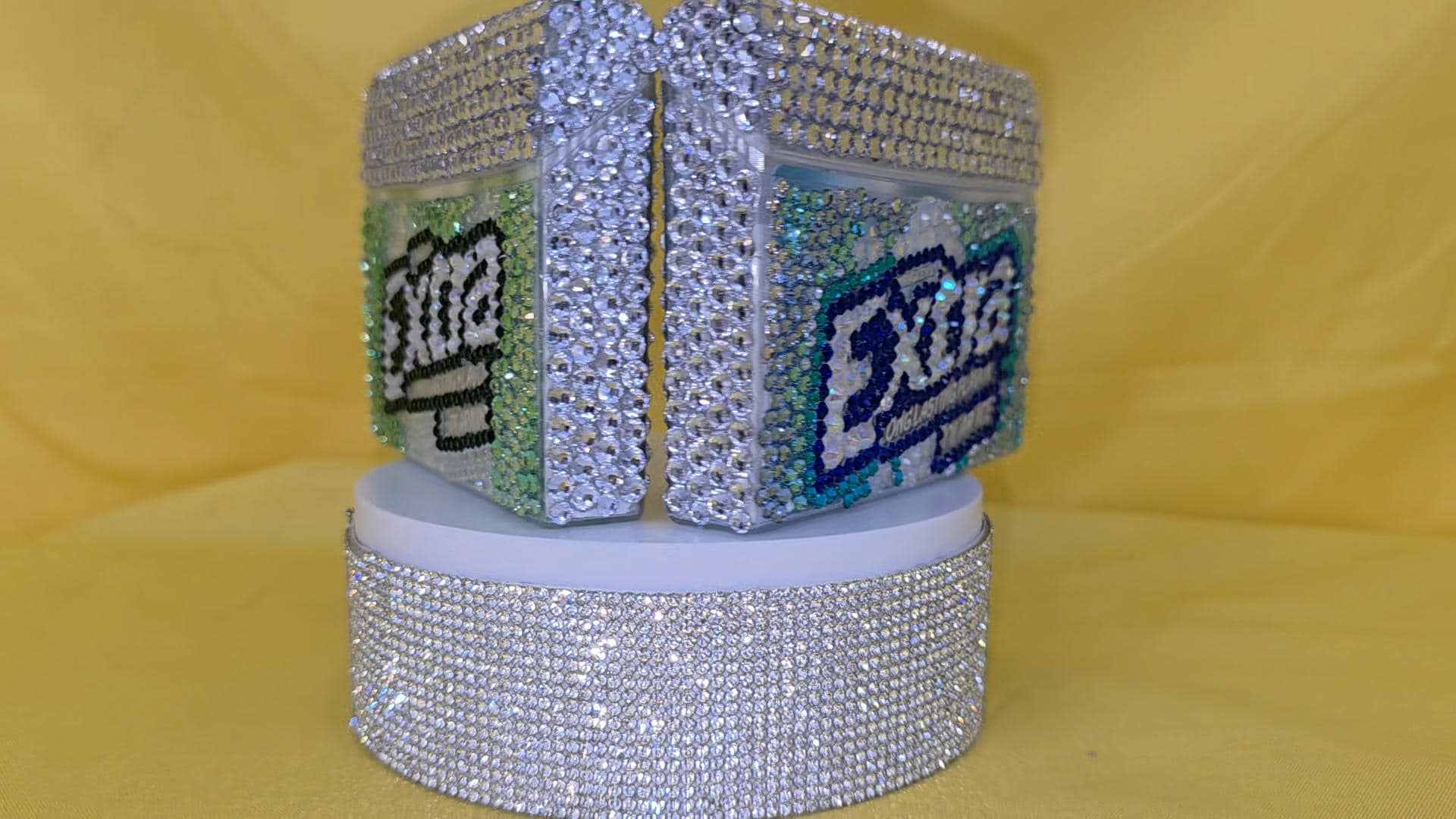 Extremely Extra-Extra Refillable Gum Case